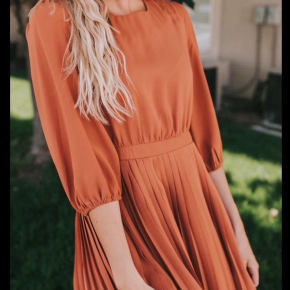 ONE LOVED BABE DRESS - Picture 2 of 3